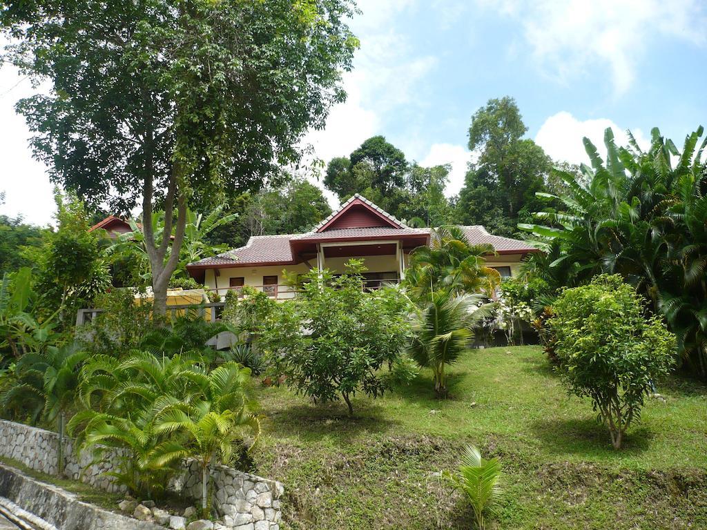 Baiyok Villa Seaview And Edge Pool Patong Bagian luar foto